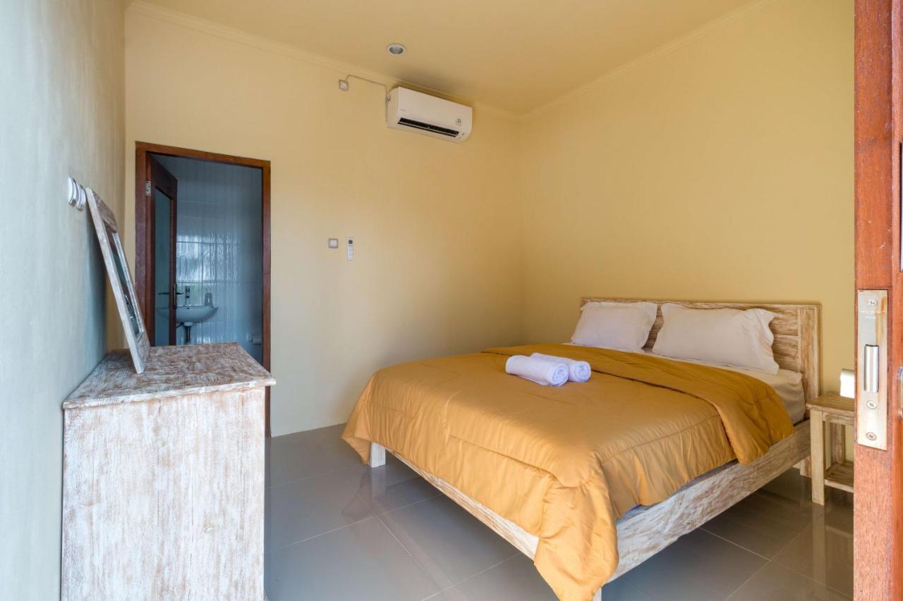 Dicky Guest House 2 Batu Bolong チャングー エクステリア 写真