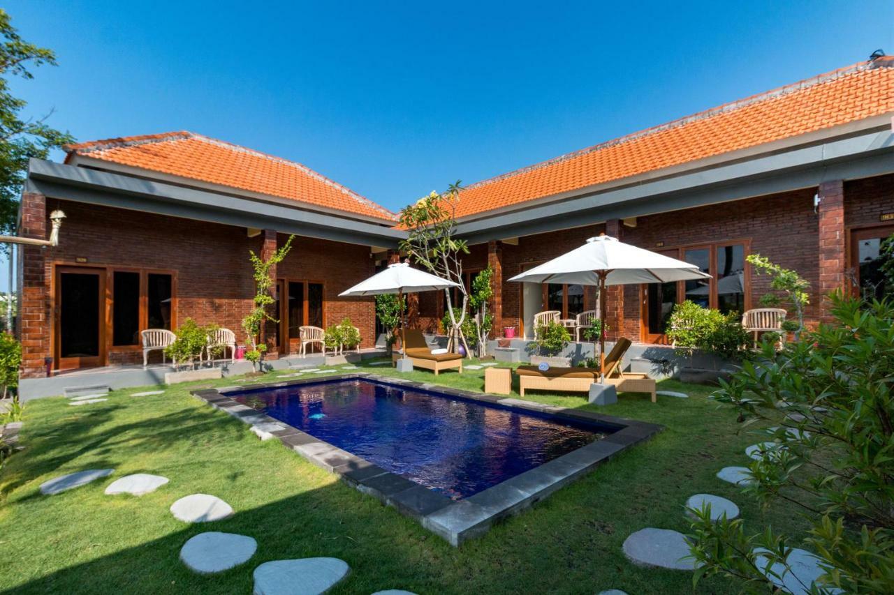 Dicky Guest House 2 Batu Bolong チャングー エクステリア 写真